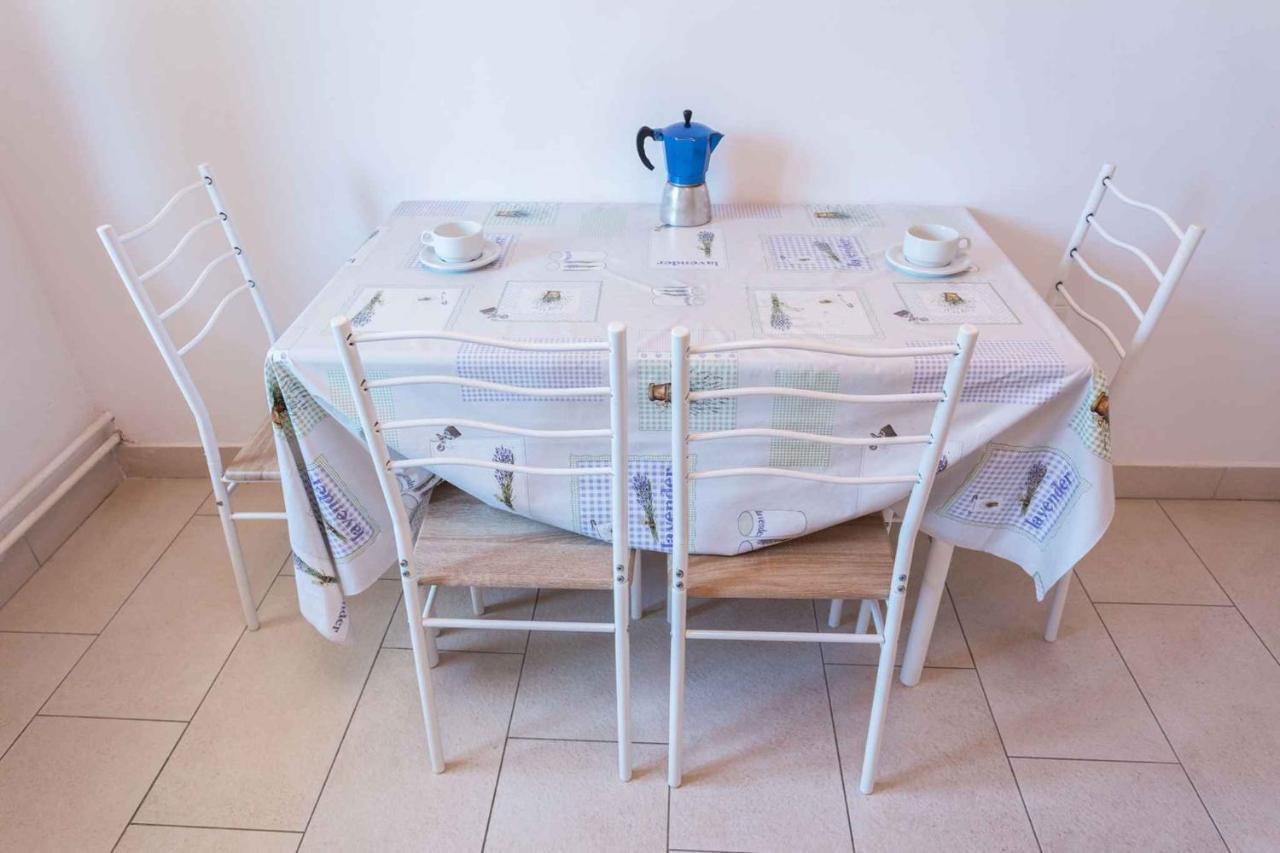Mali Losinj Apartment 8 Buitenkant foto