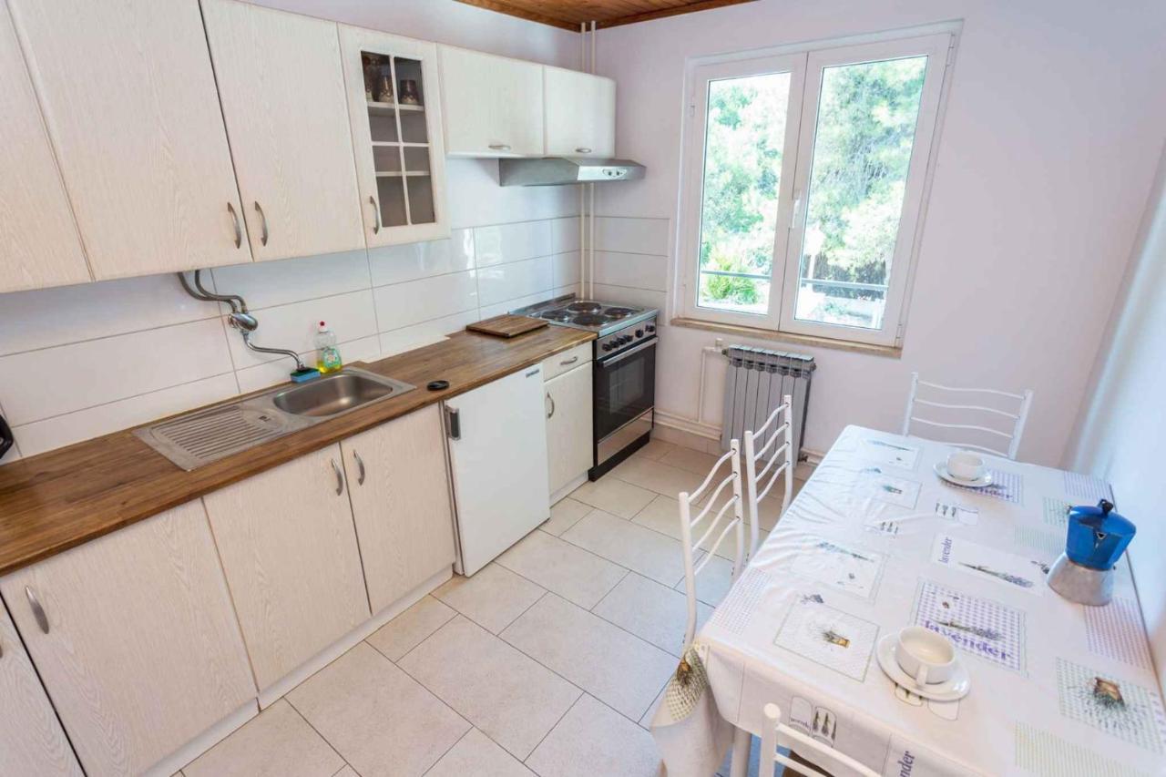 Mali Losinj Apartment 8 Buitenkant foto