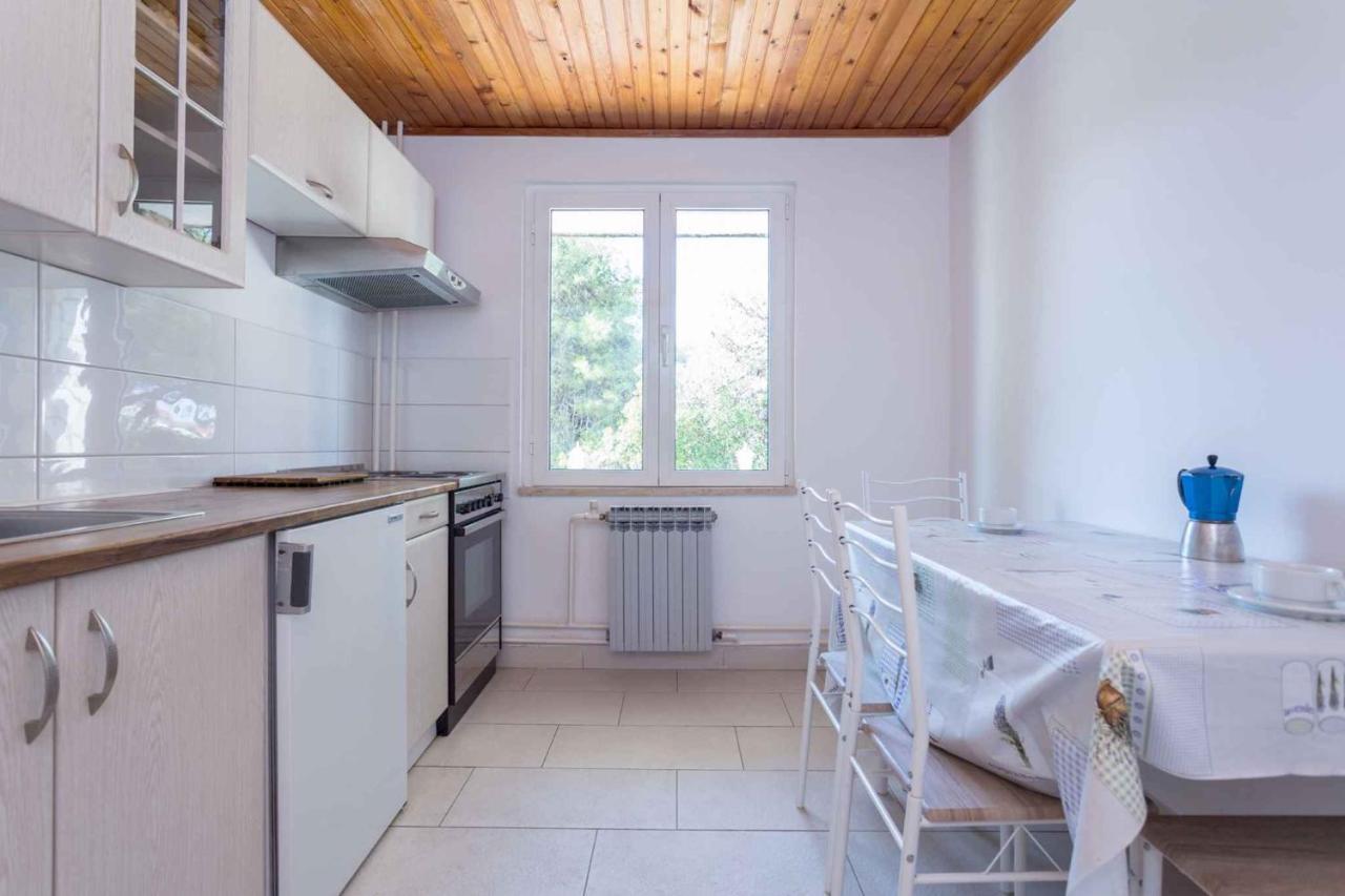 Mali Losinj Apartment 8 Buitenkant foto
