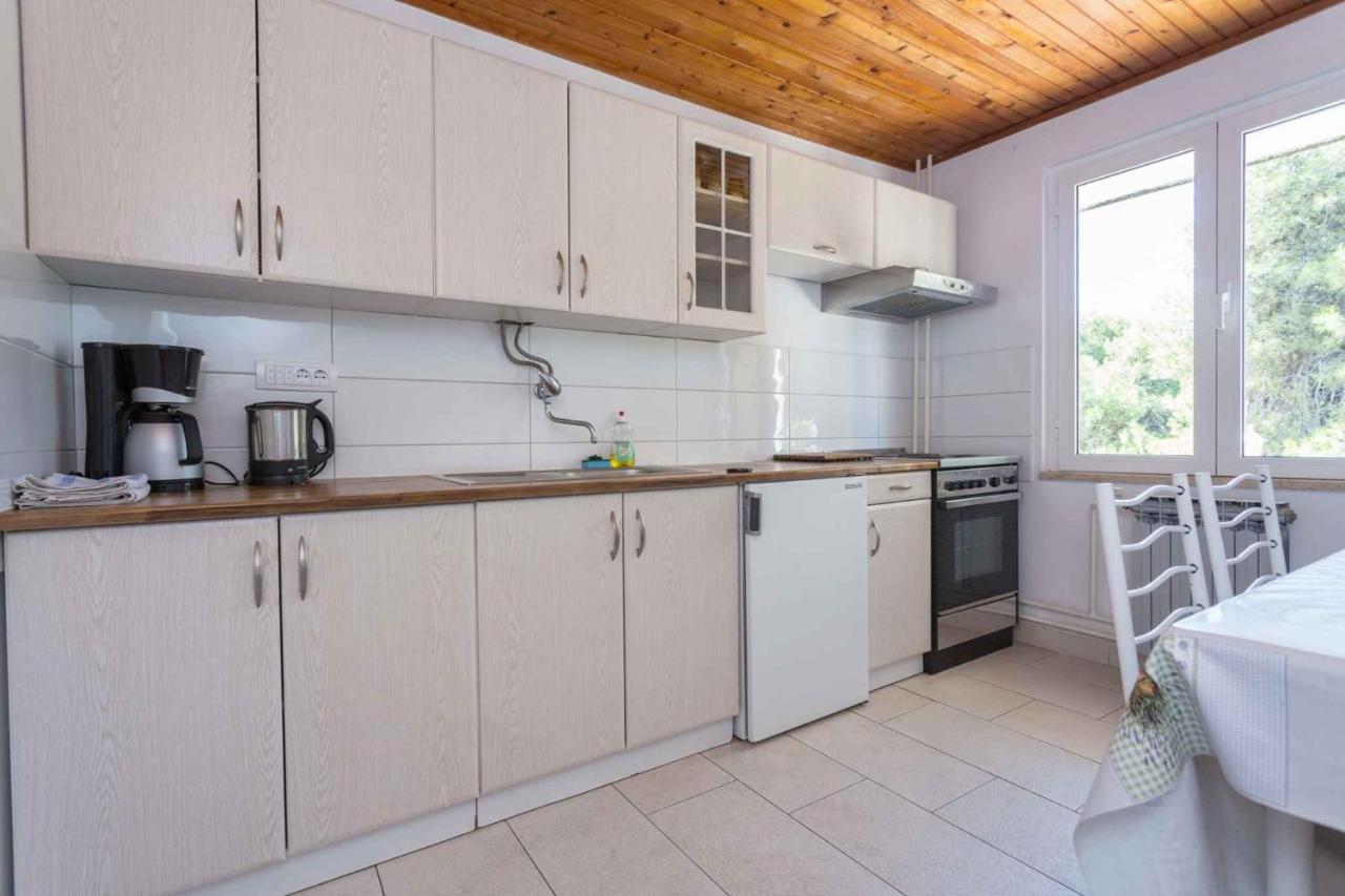 Mali Losinj Apartment 8 Buitenkant foto