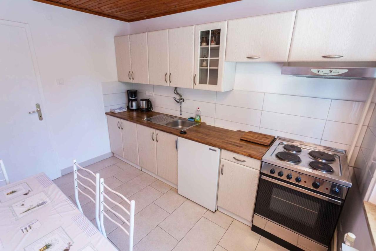Mali Losinj Apartment 8 Buitenkant foto